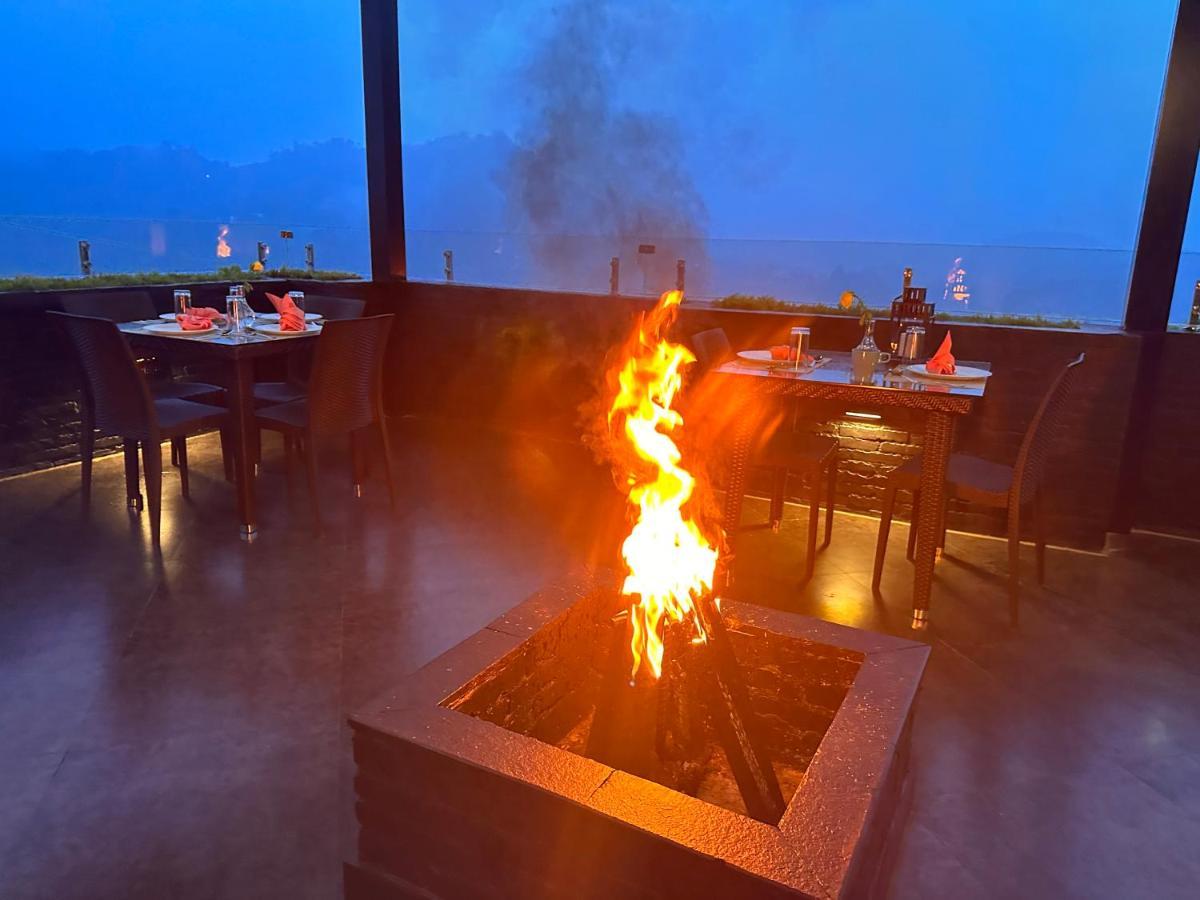 Viceroy Luxury Mountain Resort And Spa Munnar Esterno foto