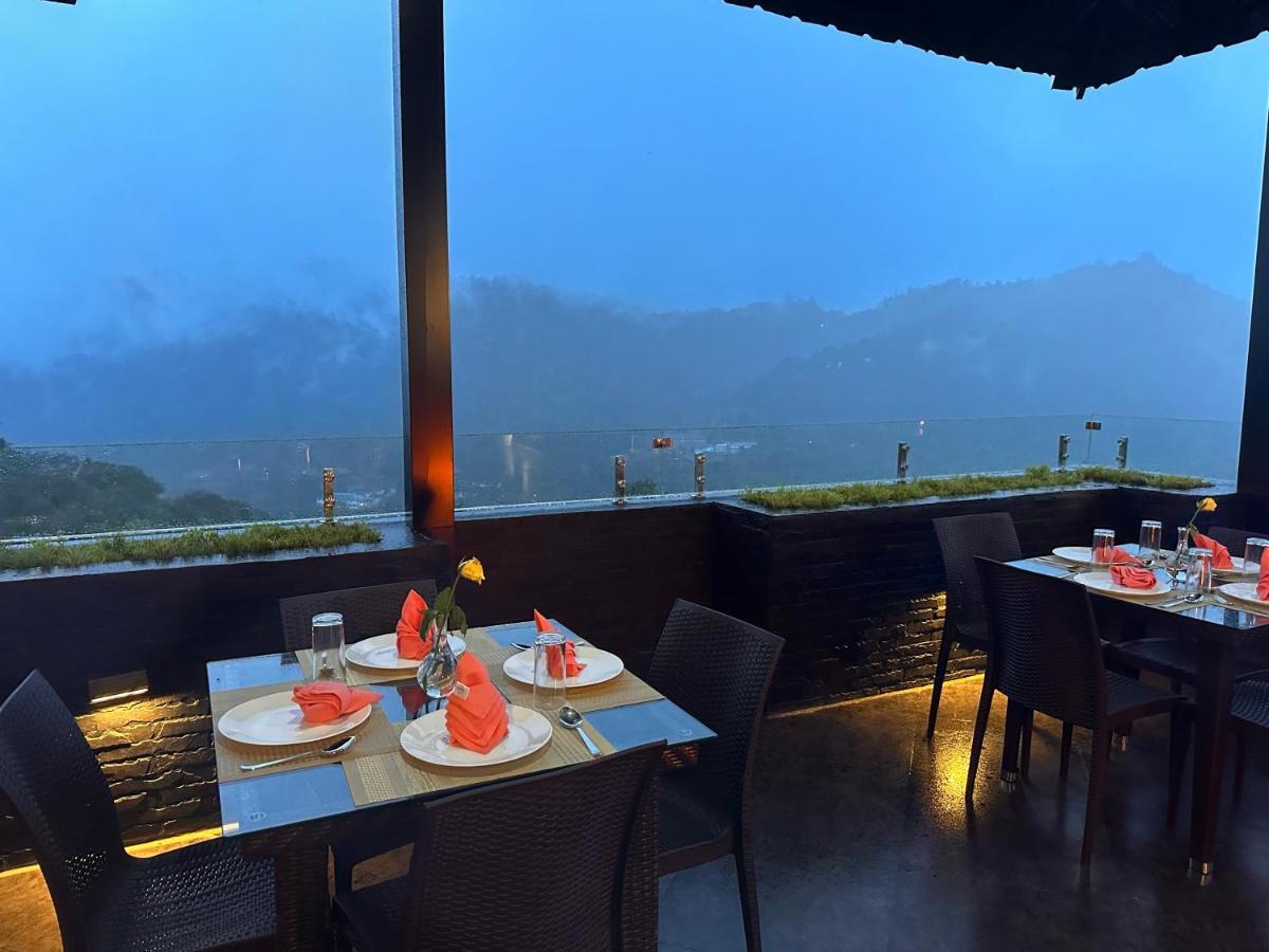 Viceroy Luxury Mountain Resort And Spa Munnar Esterno foto
