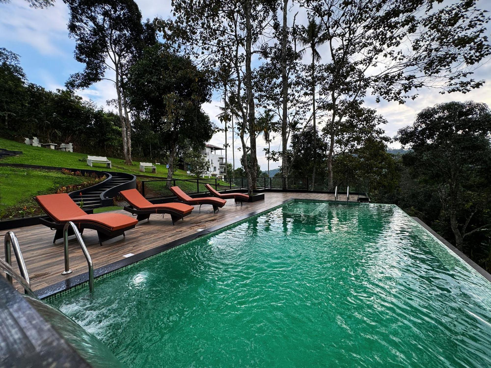 Viceroy Luxury Mountain Resort And Spa Munnar Esterno foto