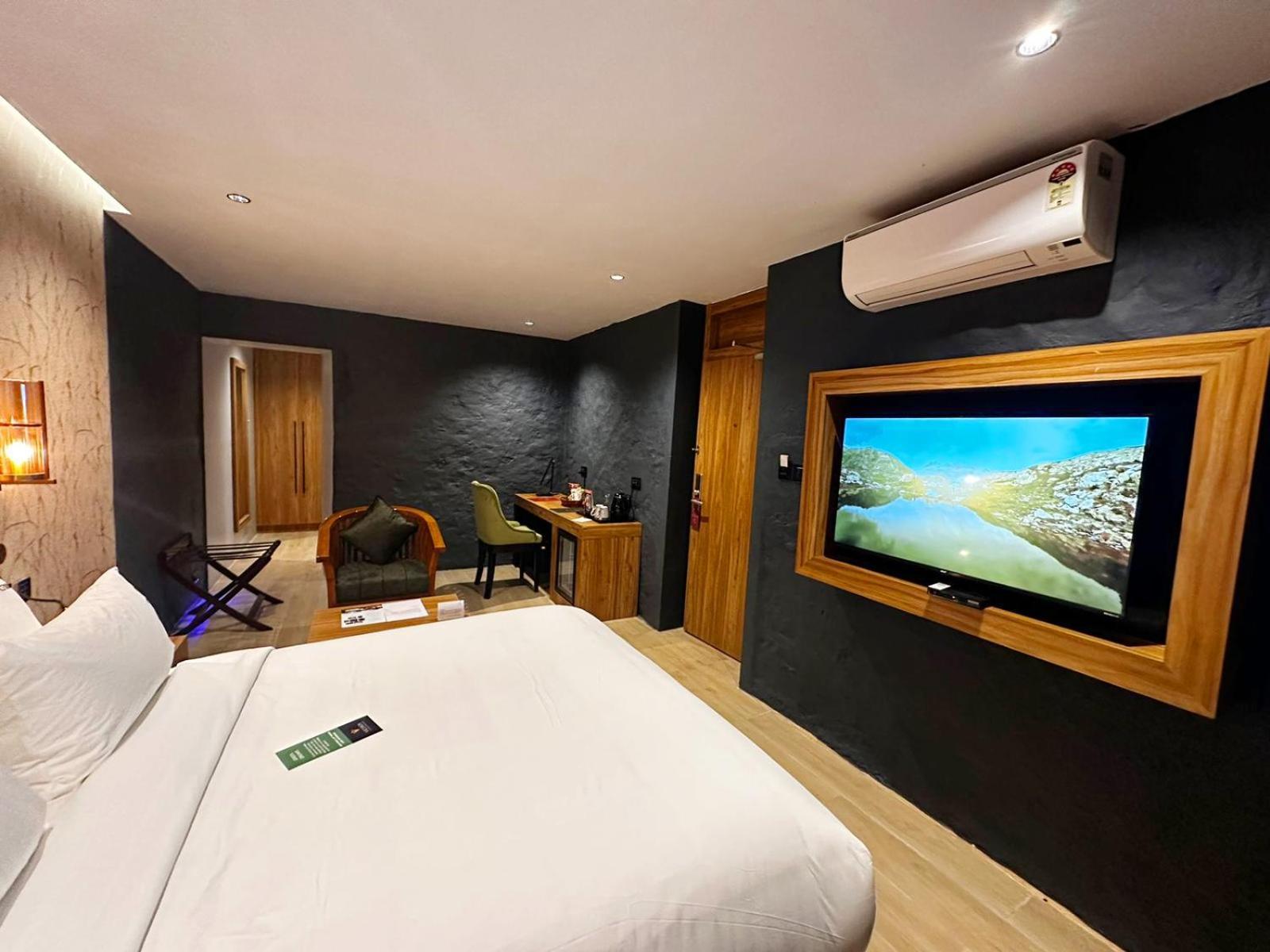 Viceroy Luxury Mountain Resort And Spa Munnar Esterno foto